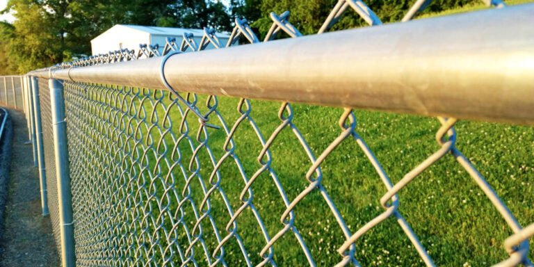 Chain Link Fencing for Chicago Commercial Properties Security, Cost, and the Features Most Buyers Miss
